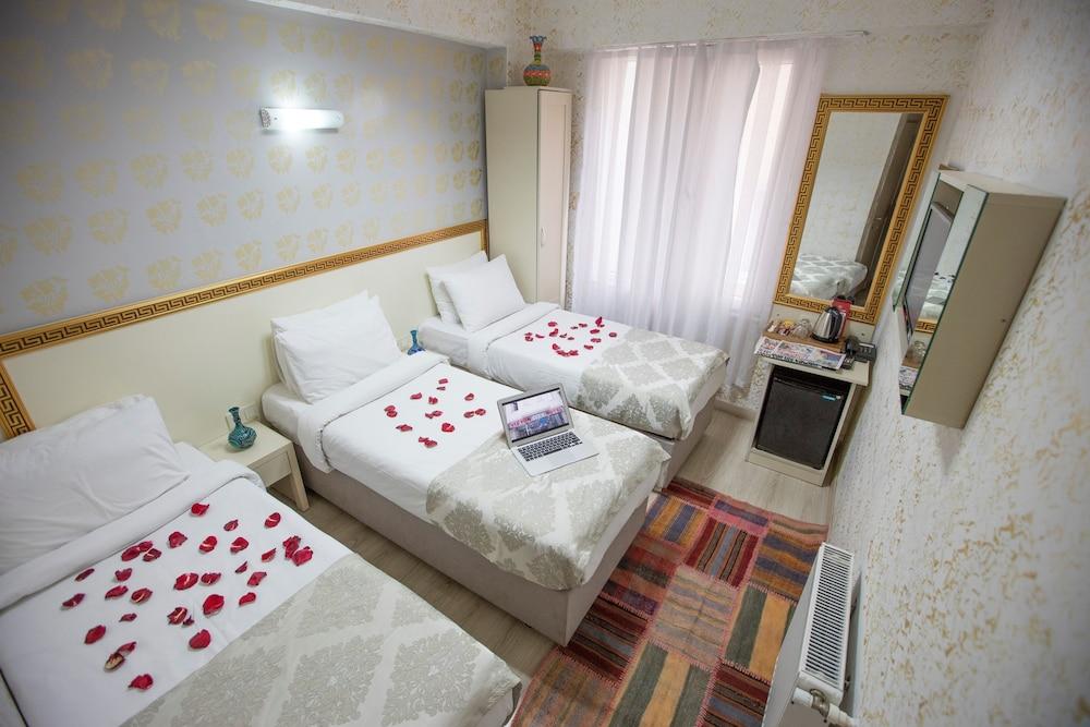 Grand Istanbul Airport Hotel Esterno foto